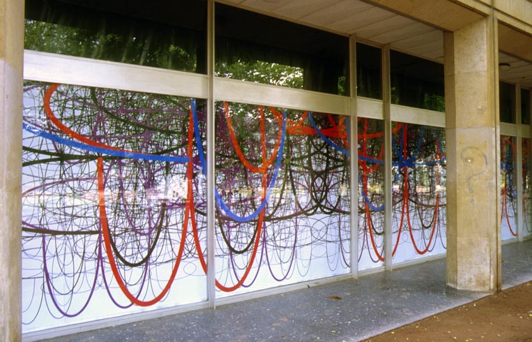 Rizong V, 1999 / Galerie de l’école des Beaux-Arts, Metz - FR  / Site specific digital print installation, 28.00 x 2.50 m