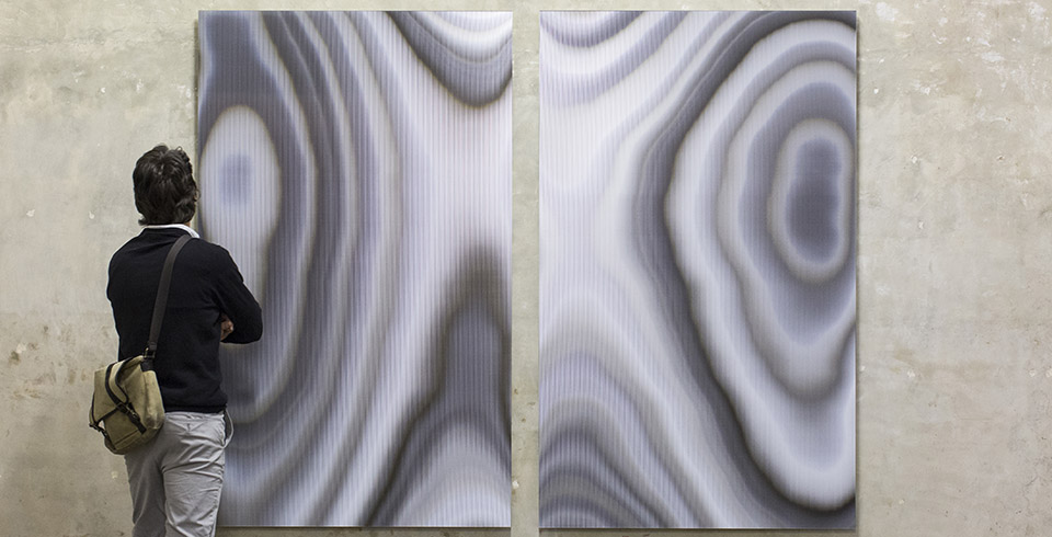 Post-Digital Mirror (A6 & A7), 2014 / Exhibition view, Monochrome, The Société, Brussels,BE / Lenticular print on aluminum composite, 2 panels, 1.10 × 1.80 m (each) / Photo :  Freddy D’hoe