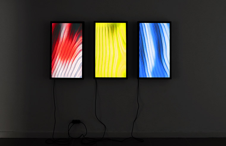 Color Screens of Death (Red, Yellow and Blue), 2017 / Exhibition view, Time Is Time Was, Espace Orenga de Gaffory, Patrimonio / Video installation with lenticular panel on LED screen, computer and specific software, 0.55 × 0.90 m each
