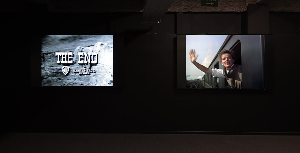 The End(less), 2022 / Ososphere, Strasbourg, FR / Algorithmically composed film installation, 2 screens, 2.00 × 1,20 m (each) / Video software: Claude Micheli