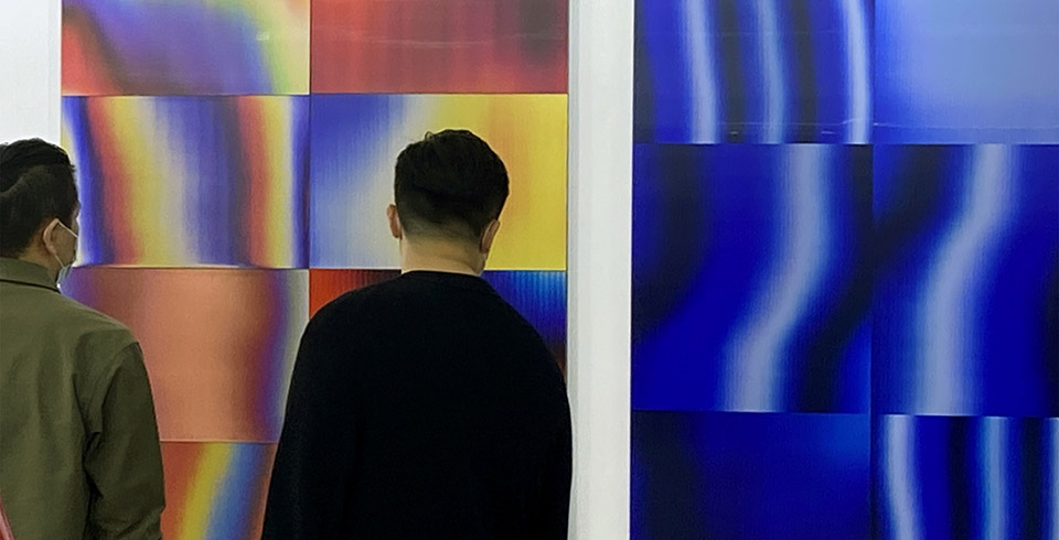 Post-Digital Surface (Remix), Post-Digital Blue (R1 Remix), 2021 / DEJA VU exhibition, Bluerider Art Gallery, Shanghai, CN / Lenticular print on aluminum composite