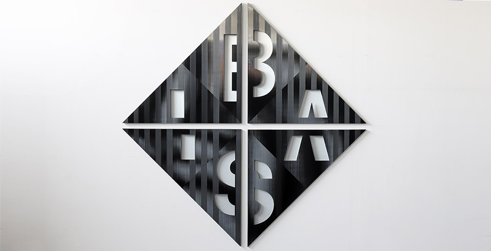 Bias Future, 2023 / Varnish on cut lenticular print on mirror aluminum composite / 4 panels : 2.00 x 2.00 m total