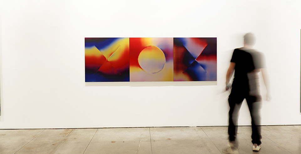 XOX (Post-Digital Burn), 2021, Blowtorch burned lenticular print, 2.70 × 0.90 m (3 panels, 0.90 × 0.90 m each) / Exhibition view, Post-Digital, Museum of Contemporary Art Sorocaba, 2022