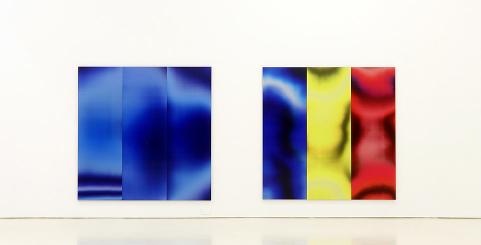 Post-Digital Blue, 2020, Lenticular, 1.80 × 1.80 m / Post-Digital Surface (Red Yellow Blue) (X2), 2023, Lenticular, 1.80 × 1.80 m / Exhibition view, Spin Machine, Dan Galeria, São Paulo, 2024
